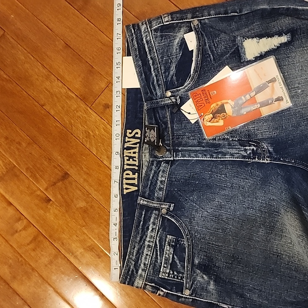 VIP Jeans - Picture 8 of 13